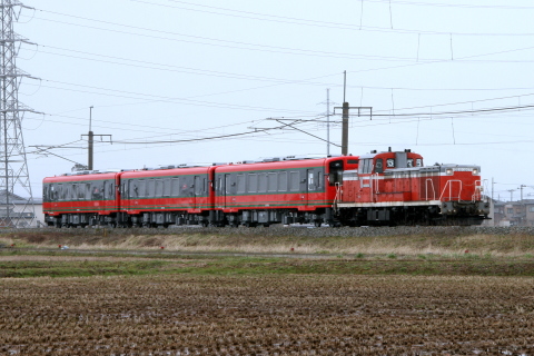 【会津】AT-700形 甲種輸送を早通～新崎で撮影した写真