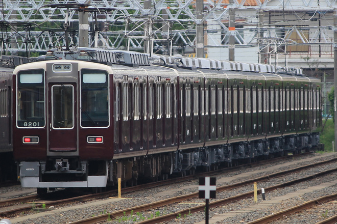 【阪急】7000系7014Fリニューアル車10両連結試験実施を正雀駅で撮影した写真